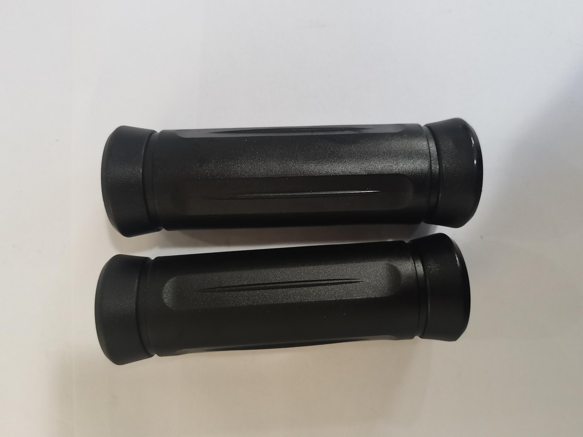 Handlebar grips (a pair) for ix5s