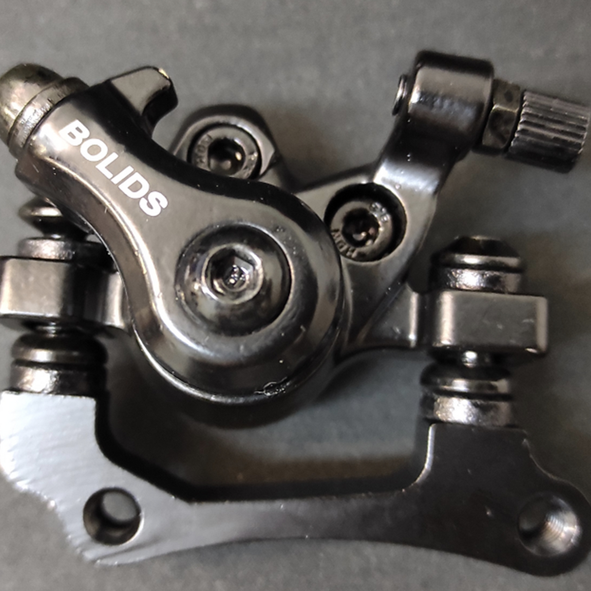 Rear brake (disc brake) for ix4/ix3